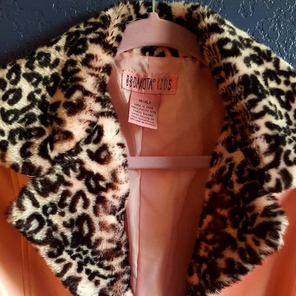 BB Dakota Pink Pleather Leopard-print-collar Coat - Picture 3 of 4